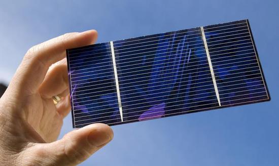 1507710623736844.jpg 鈣鈦礦太陽能電池技術.jpg